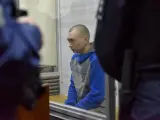 El soldado ruso Vadim Shishimarin, durante su juicio por presuntos crímenes de guerra, en Kiev, Ucrania.