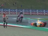 Marc Márquez, tras su caída con la moto ardiendo