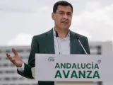 El presidente de la Junta de Andalucía y candidato del PP a la reelección, Juanma Moreno.