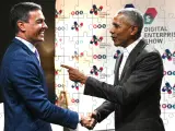 Puzle de Obama y Sánchez, la foto del encuentro en Málaga. AUTOR: EFE