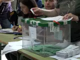 "Normalidad, con algún retraso" en el arranque de las elecciones en Andalucía