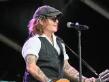 Johnny Depp en un concierto de Jeff Beck.