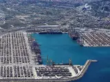 El coste del transporte marítimo desciende un 2% en junio en el puerto de València y rompe su tendencia alcista