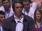 El expresidente del Gobierno José María Aznar en el acto de clausura de la 'Escuela de Verano Miguel Ángel Blanco' en Ermua (Vizcaya).