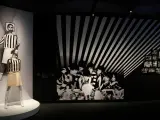 Exposición 'Cine y moda. Por Jean Paul Gaultier' en CaixaForum Barcelona.