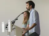 Los portavoces de Podemos, Javier Sánchez y María Teresa Pérez.