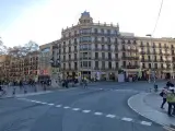 Lugar del suceso, cruce entre las calles Pelayo y La Rambla de Barcelona.