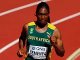 La atleta sudafricana Caster Semenya, durante la serie clasificatoria de 5.000 metros en el Mundial de Atletismo de Eugene (Oregón, EE UU).