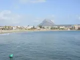 Xàbia reabre la playa del Arenal tras solucionarse el episodio de contaminación por vertidos fecales