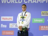 David Popovici, con uno de sus oros en el Mundial de Budapest