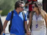 Fernando Alonso y su pareja, la periodista Andrea Schlager