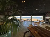 Al pie de playa de La Arena, en Bizkaia, se sitúa el segundo puesto de la lista. En el restaurante La Maloka se puede fisfrutar de lo mejor de Euskadi: los pintxos, en una terraza con sol, música y buen ambiente, sobre todo al atardecer.