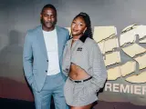 Idris Elba, con su hija Isan en la 'premiere' de 'La bestia'