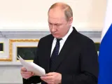 Putin se debate entre usar armas nucleares o aceptar la derrota
