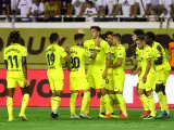 Los jugadores del Villarreal celebran uno de los goles