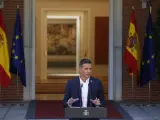 Pedro Sánchez, presidente del Gobierno, este lunes en Moncloa.