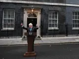 El primer ministro británico saliente, Boris Johnson, durante el discurso de despedida en Downing Street en Londres.