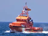 Salvamento Marítimo rescata durante la noche a 55 migrantes en aguas de Lanzarote