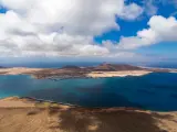 El Gobierno de Canarias apuesta por la descarbonización de La Graciosa