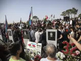 Funeral en Baku, Azerbaiyán, por un militar azerbaiyano muerto durante los choques contra el ejército de Armenia.