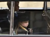 Charlotte y Louis, hijos de los príncipes de Gales, acuden al funeral de Isabel II.