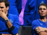 El tenista suizo Roger Federer jugó anoche su último partido como profesional. Junto a su compañero y amigo Rafa Nadal se llevó una derrota en la Laver Cup frente a Sock y Tiafoe pero también el cariño de sus compañeros y de todo el público, que le dedicó una gran ovación. El suizo de 41 años no pudo contener las lágrimas y se mostró muy emocionado agradeciendo el apoyo recibido durante toda su carrera.