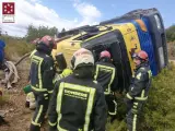 Ferit un camioner després de bolcar el seu vehicle en un camí rural de Serra d'en Galceran