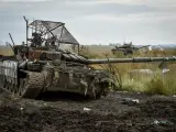 Tanque ruso abandonado en Ucrania.