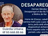 Cartel con la fotografía de Damián Méndez, el hombre de 82 años desaparecido en Molins de Rei (Barcelona).