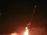 Imagen publicada por la Agencia Central de Noticias de Corea del Norte (KCNA) muestra la prueba de fuego de misiles de crucero estratégicos de largo alcance en un lugar no revelado en Corea del Norte, el 12 de octubre de 2022.