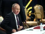 El presidente ruso, Vladimir Putin, asiste a la reunión del Consejo de Jefes de Estado de la CEI (Comunidad de Estados Independientes) en Astana, Kazajistán.