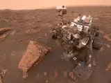 El rover lleva en Marte desde agosto de 2012 y hace poco llegó a un terreno repleto de sales minerales.