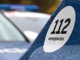 Detalle de un lateral de uno de los nuevos vehículos de los Mossos con la imagen de teléfono de emergencias 112.