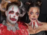 Sergio Ramos y Pilar Rubio se disfrazan de payasos por Halloween.