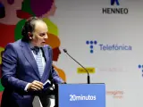 El presidente de HENNEO y 20minutos, Fernando de Yarza, durante su discurso en la gala de los Premios Creadores.
