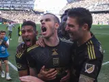 Gareth Bale celebra su gol en la final de la MLS.