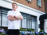 El chef Gordon Ramsay en su restaurante de tres estrellas Michelín en Londres.