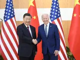 El presidente chino, Xi Jinping, saluda a su homólogo estadounidense, Joe Biden.