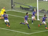 Los jugadores de Japón celebran el gol a Alemania.
