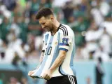 Leo Messi durante el partido entre Argentina y Arabia Saudí en su debut en el Mundial de Qatar.