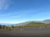 El paisaje en la ruta hacia el volcán de Tajogaite en La Palma.