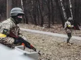 Soldados ucranianos en Irpin, Ucrania, el 6 de marzo de 2022.