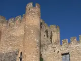 Así es el castillo de un pueblo español que se ha convertido en biblioteca