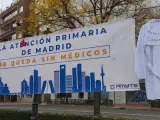 Concentración de médicos frente a la Consejería de Hacienda en la Comunidad de Madrid.