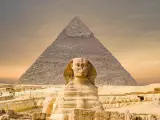 Vista de la Esfinge y las pirámides (El Cairo, Egipto)