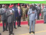 Salva Kiir, presidente de Sudán del Sur, y su problema de incontinencia.