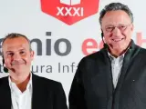 Agust&iacute;n S&aacute;nchez Aguilar y Luis Leante, ganadores de la 31&ordf; edici&oacute;n de los Premios Edeb&eacute;.