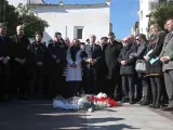 Concentraci&oacute;n en la plaza Alta de Algeciras por el asesinato del sacrist&aacute;n Diego Valencia.