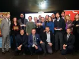 Foto de familia con los premiados en la Gala 2023 de la Asociación de Empresarios de la Publicidad de Sevilla (AEPS).