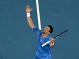 El tenista serbio Novak Djokovic celebra su victoria en Melbourne.